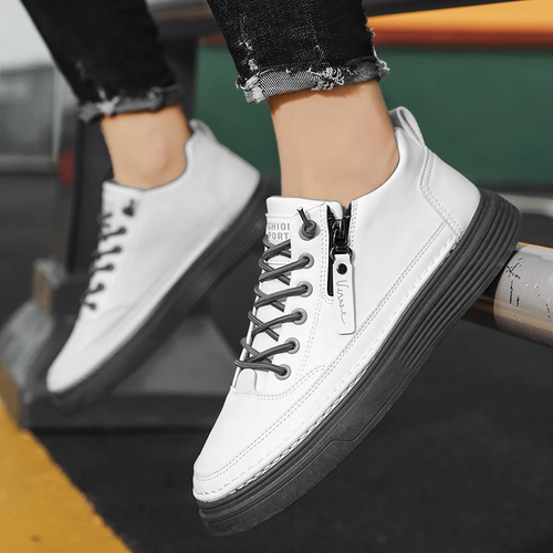 UrbanWalk Casual Sneaker