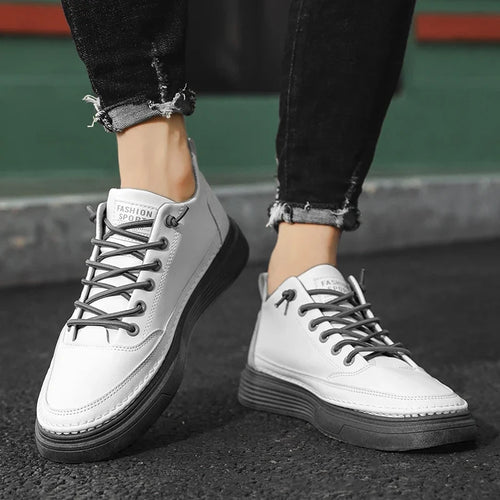 UrbanWalk Casual Sneaker