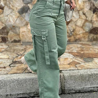 Women's Cargo Pants with Modern Pockets